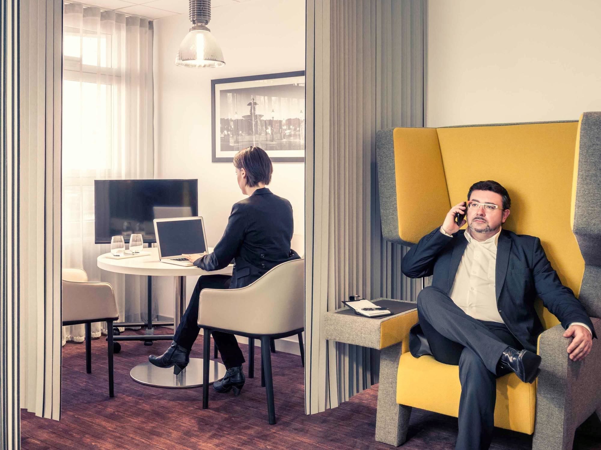 Фото Mercure Paris Massy Gare TGV