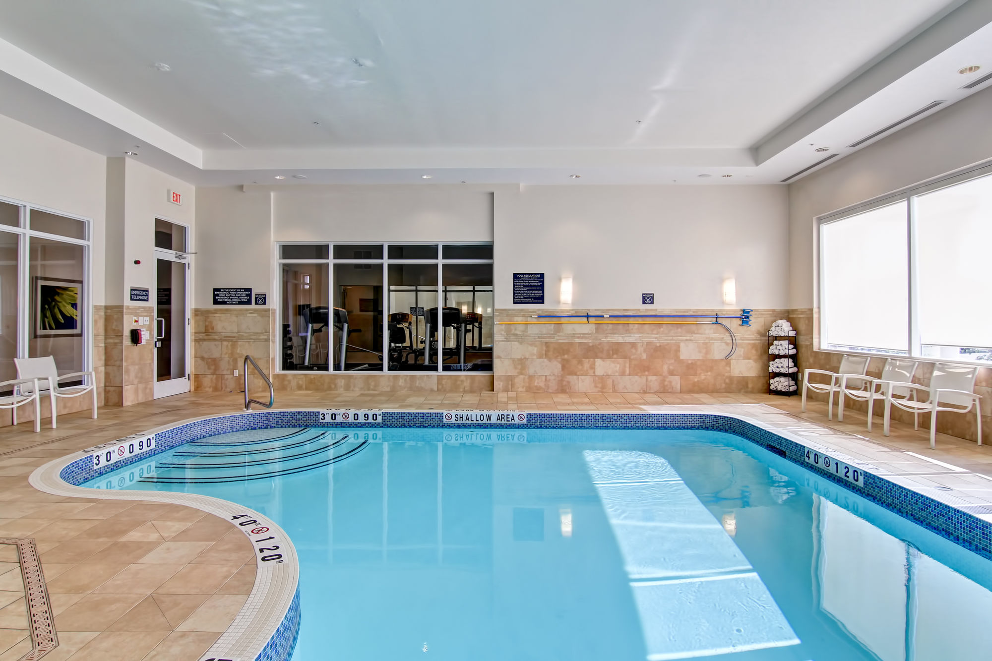 Фото Holiday Inn Express Hotel & Suites Toronto - Markham, an Ihg Hotel