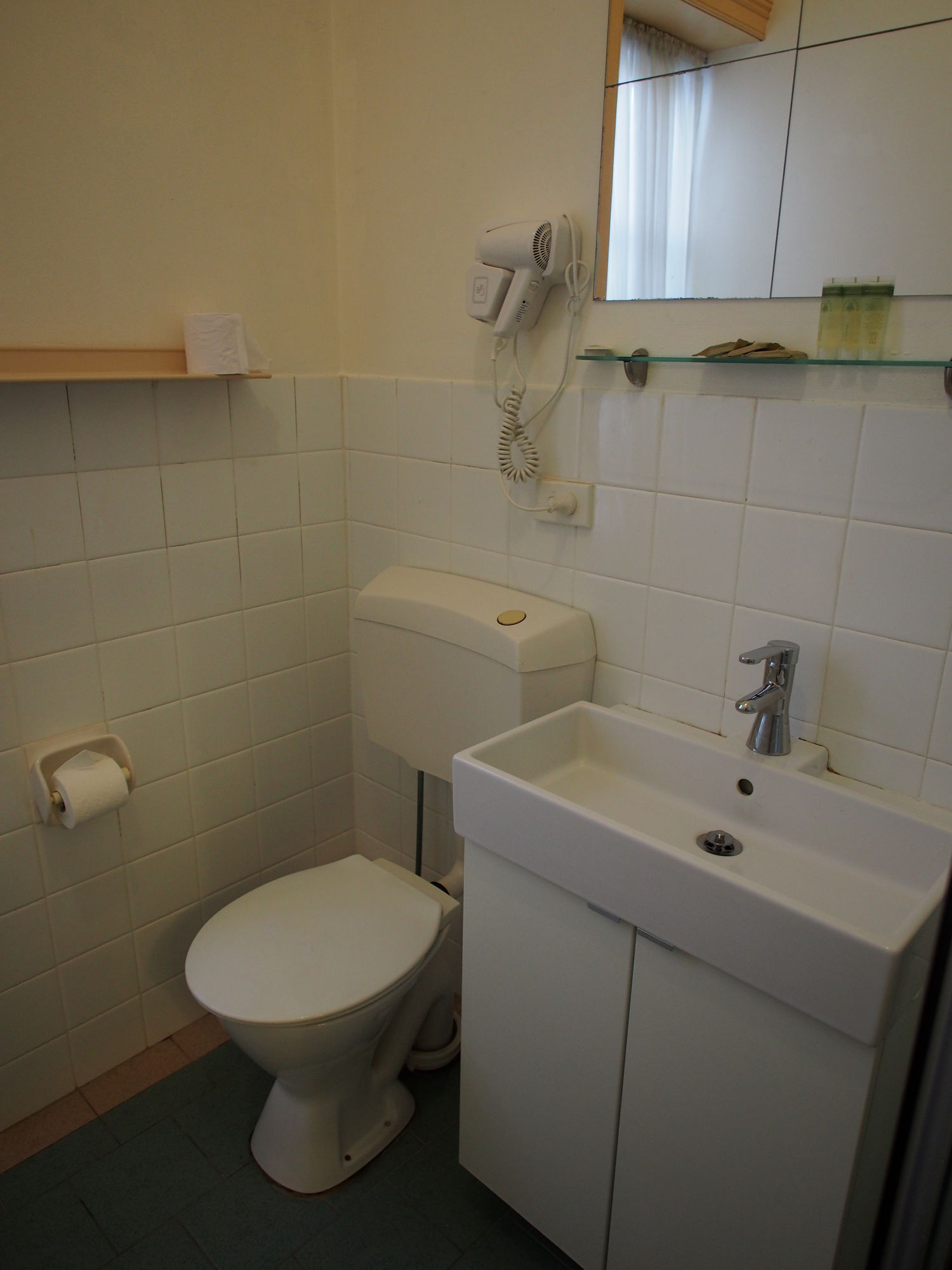 Фото The North Shore Hotel