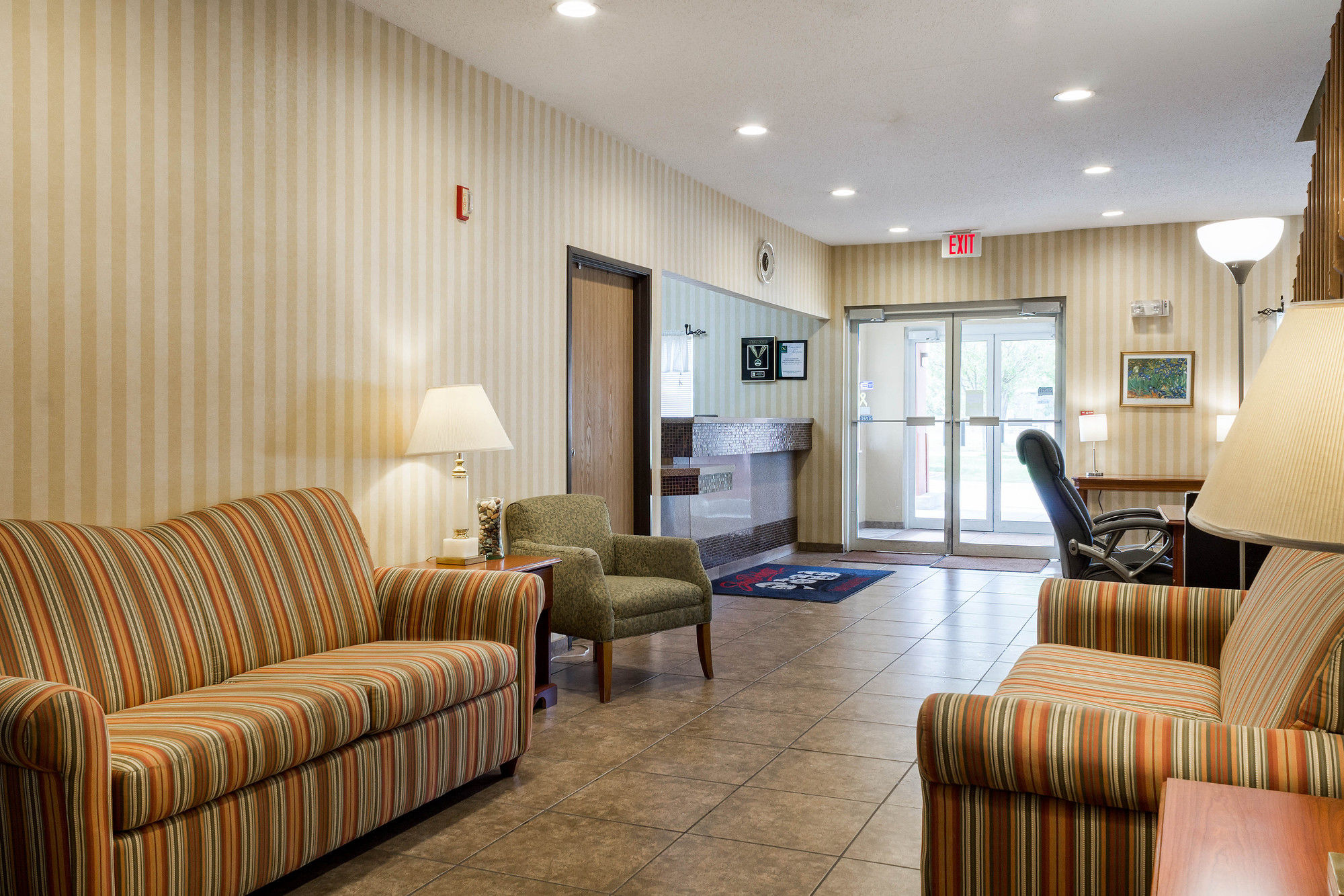 Фото Quality Inn Brookings - University