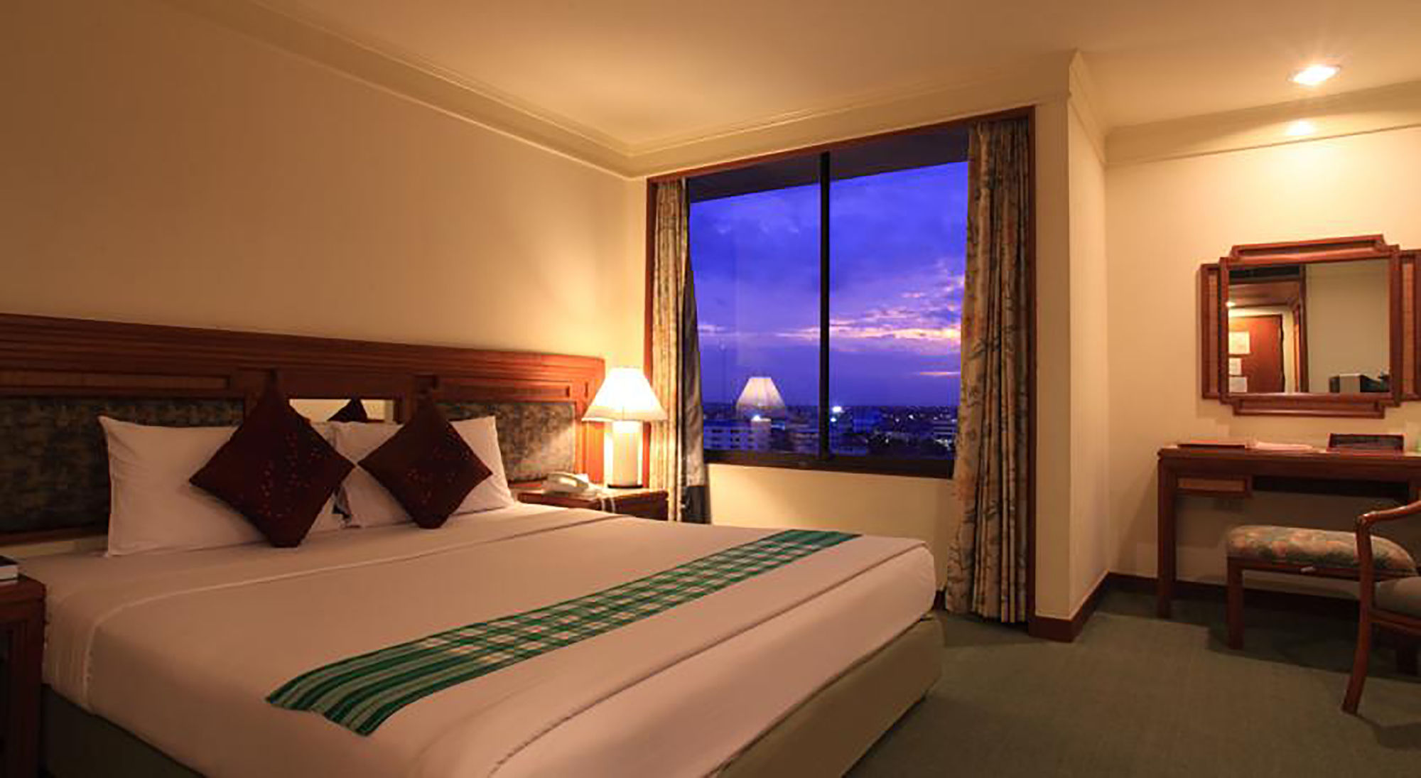 Фото Hansa Jb Hotel