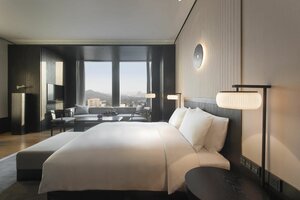 Гостиница Hyatt Regency Wuhan Optics Valley