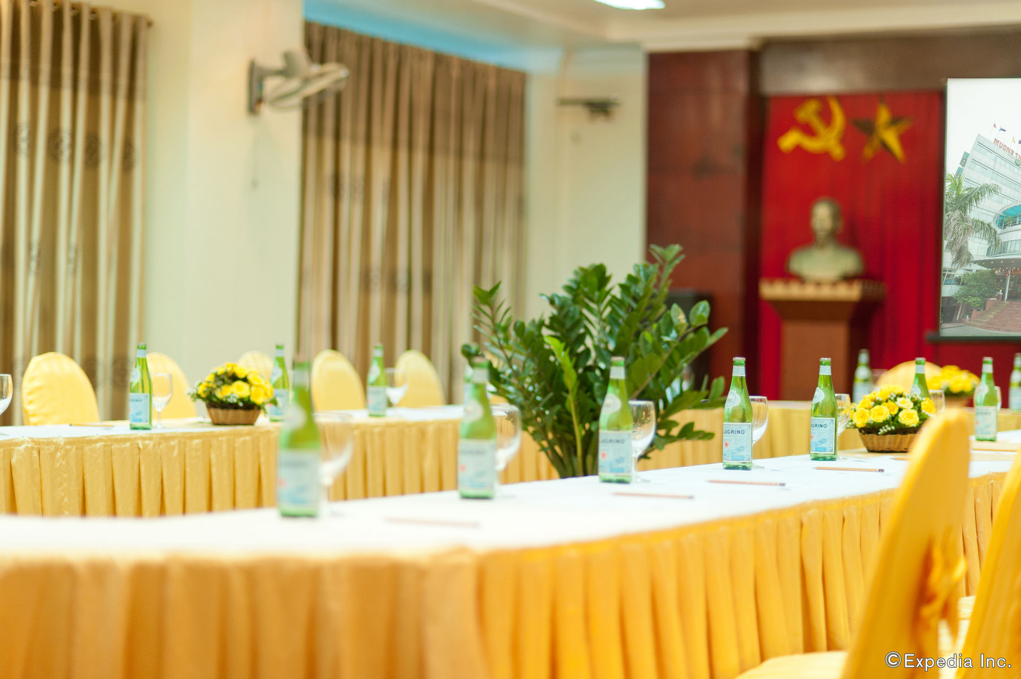 Фото Muong Thanh Vinh Hotel