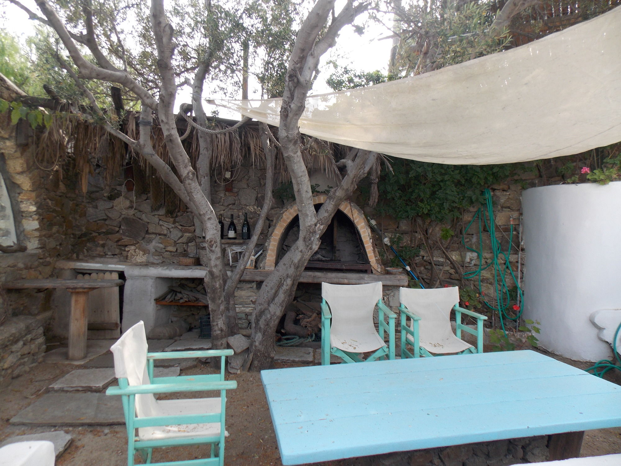 Фото Studios and Suites Rania