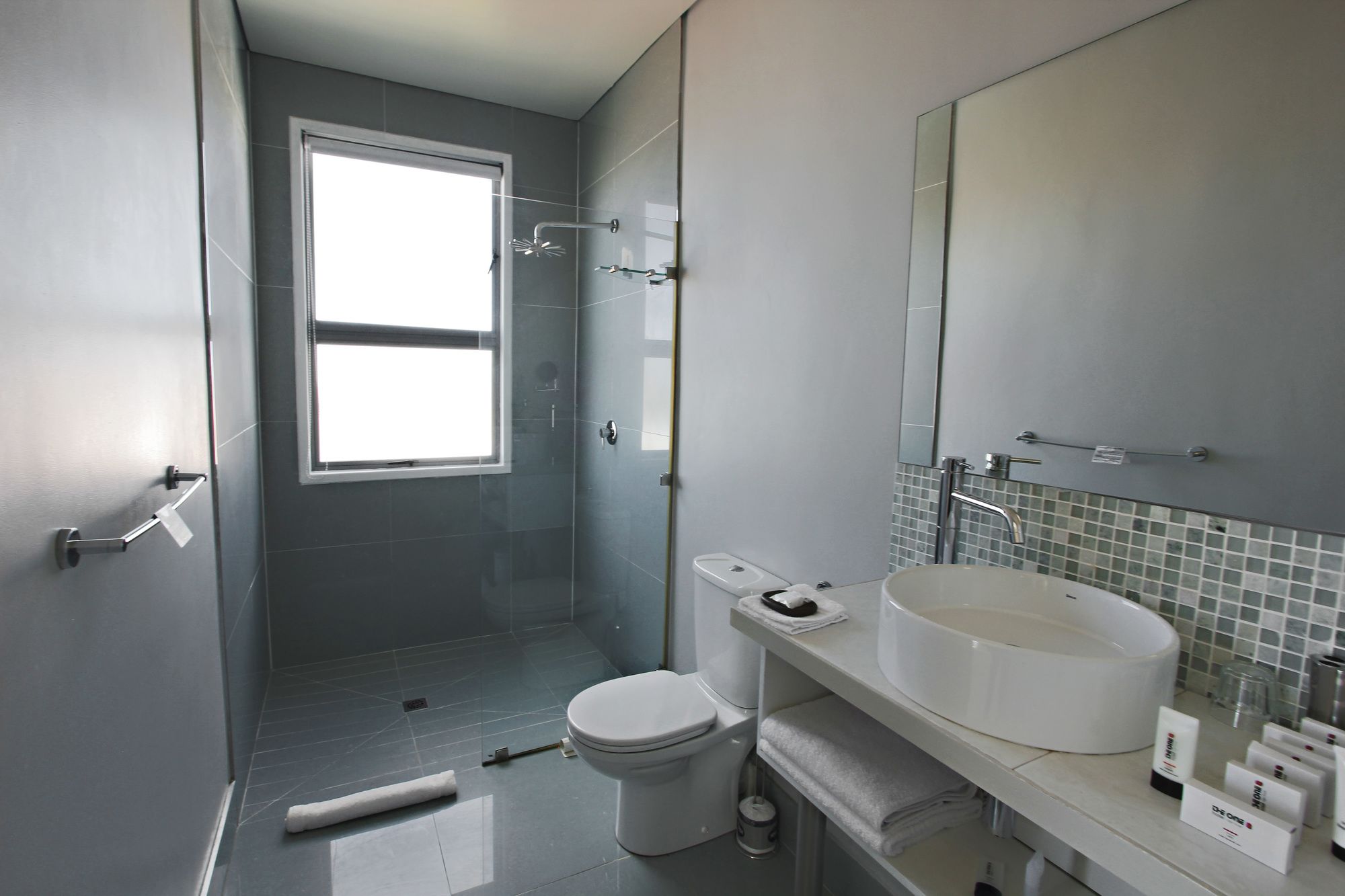 Фото The One 8 Hotel