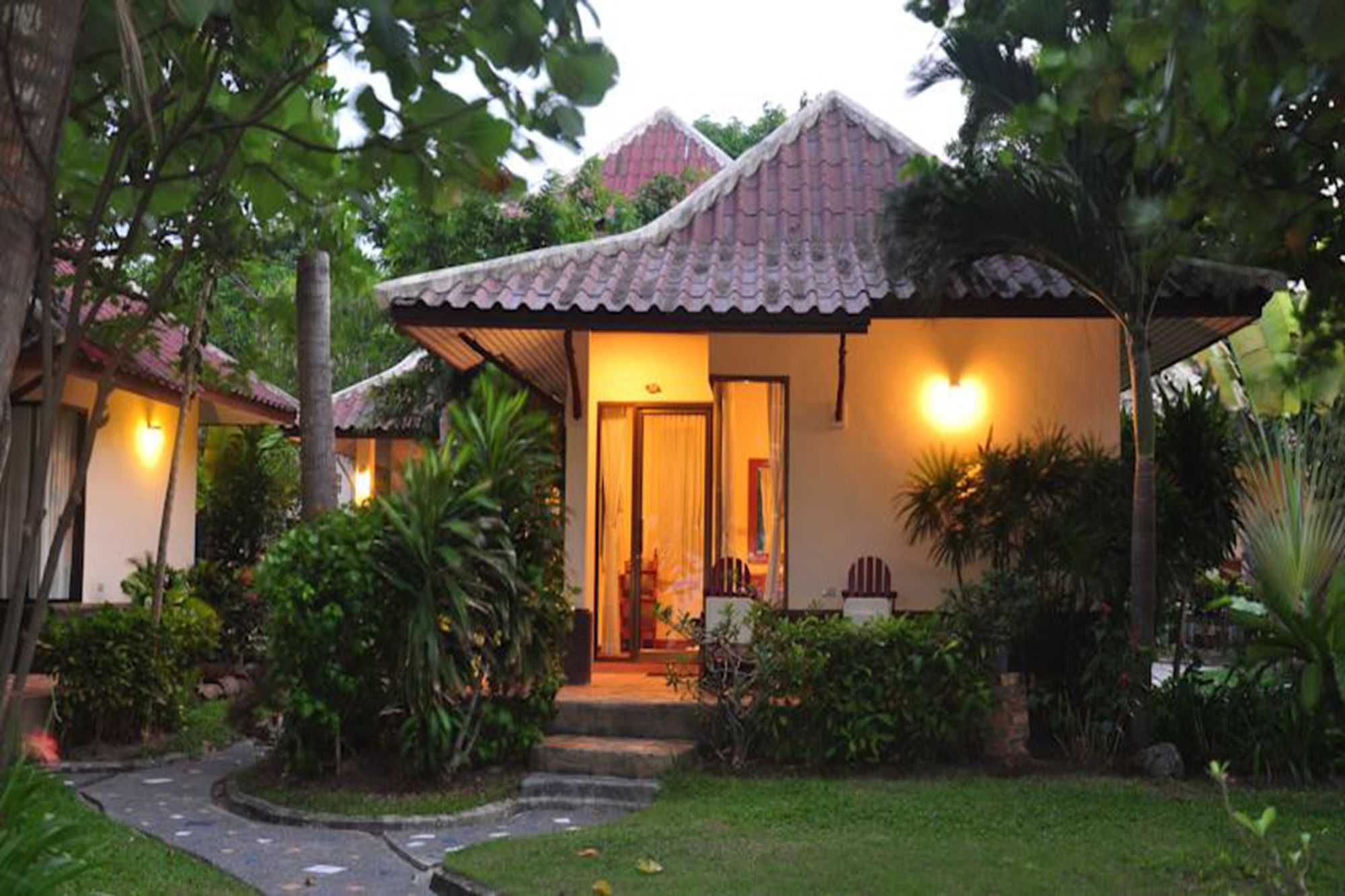 Фото отеля 1