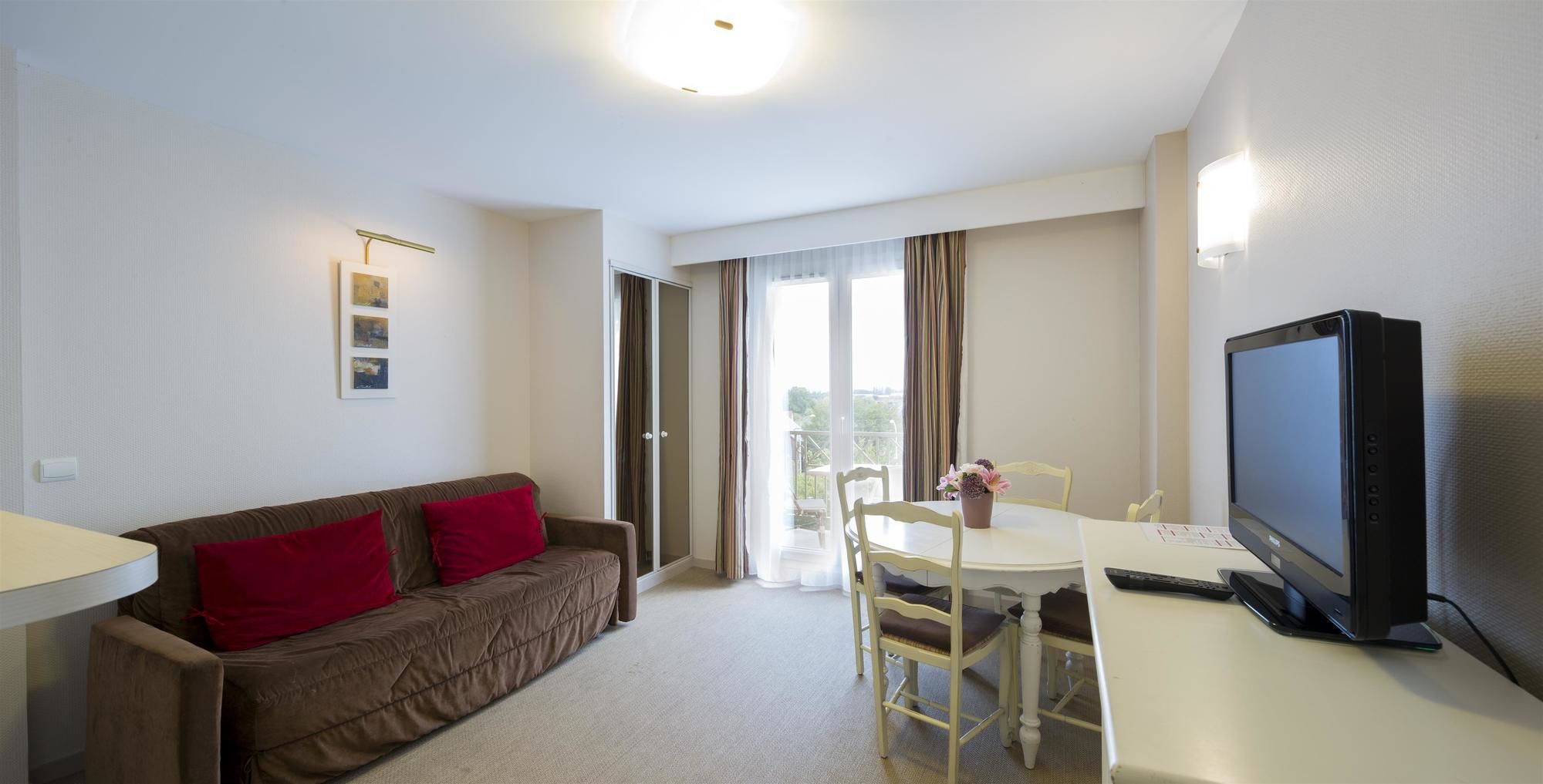 Фото Tulip Inn Honfleur Residence