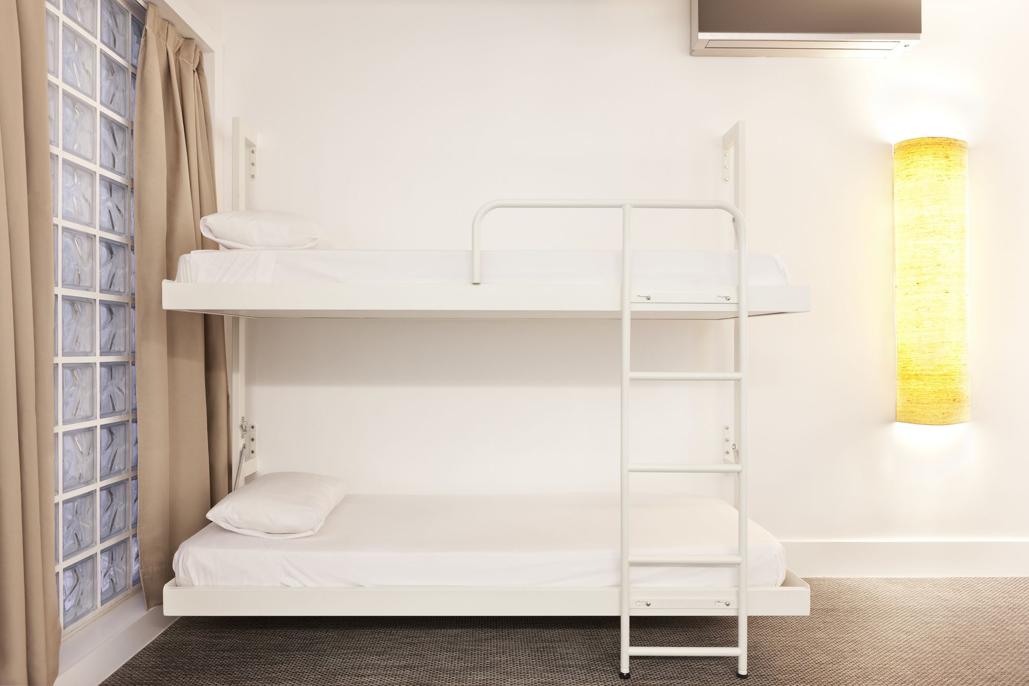 Фото Artrip Hotel