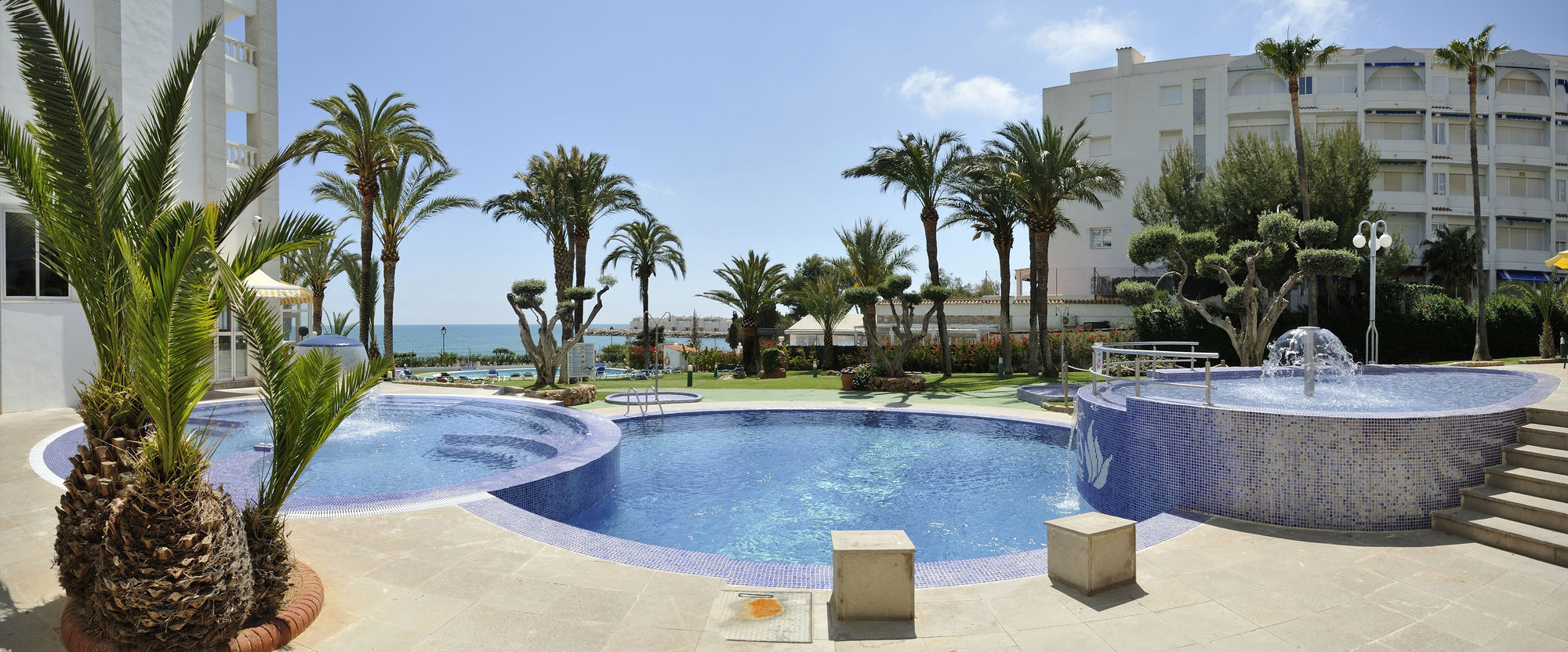 Фото Gran Hotel Las Fuentes de Fantasía Hoteles