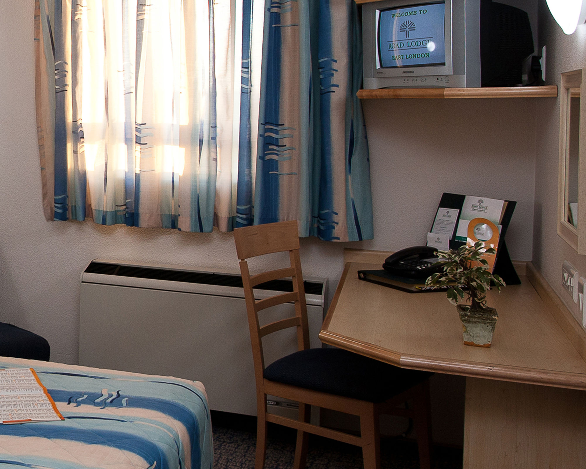 Фото Road Lodge East London