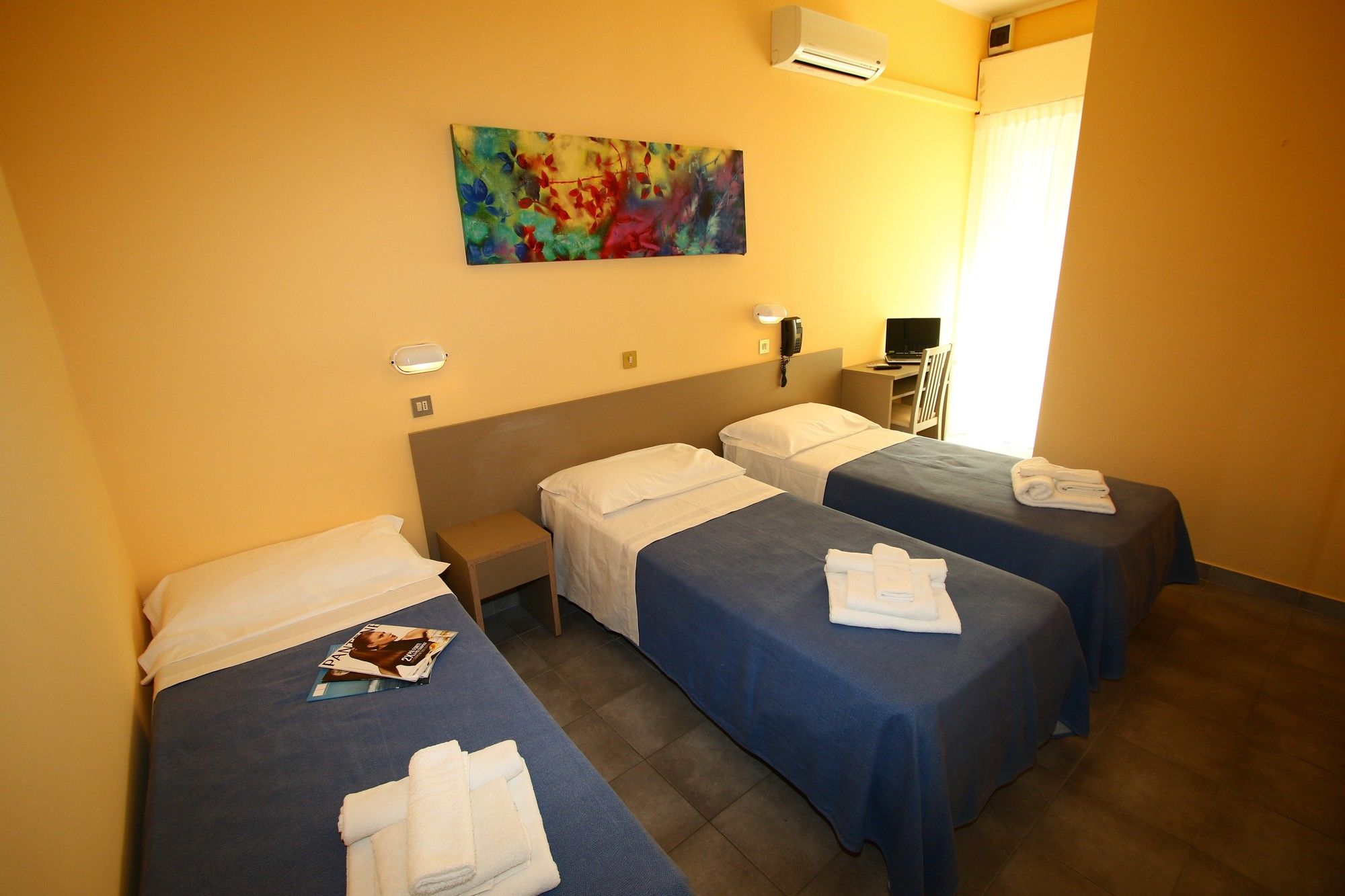 Фото Lanna Austria