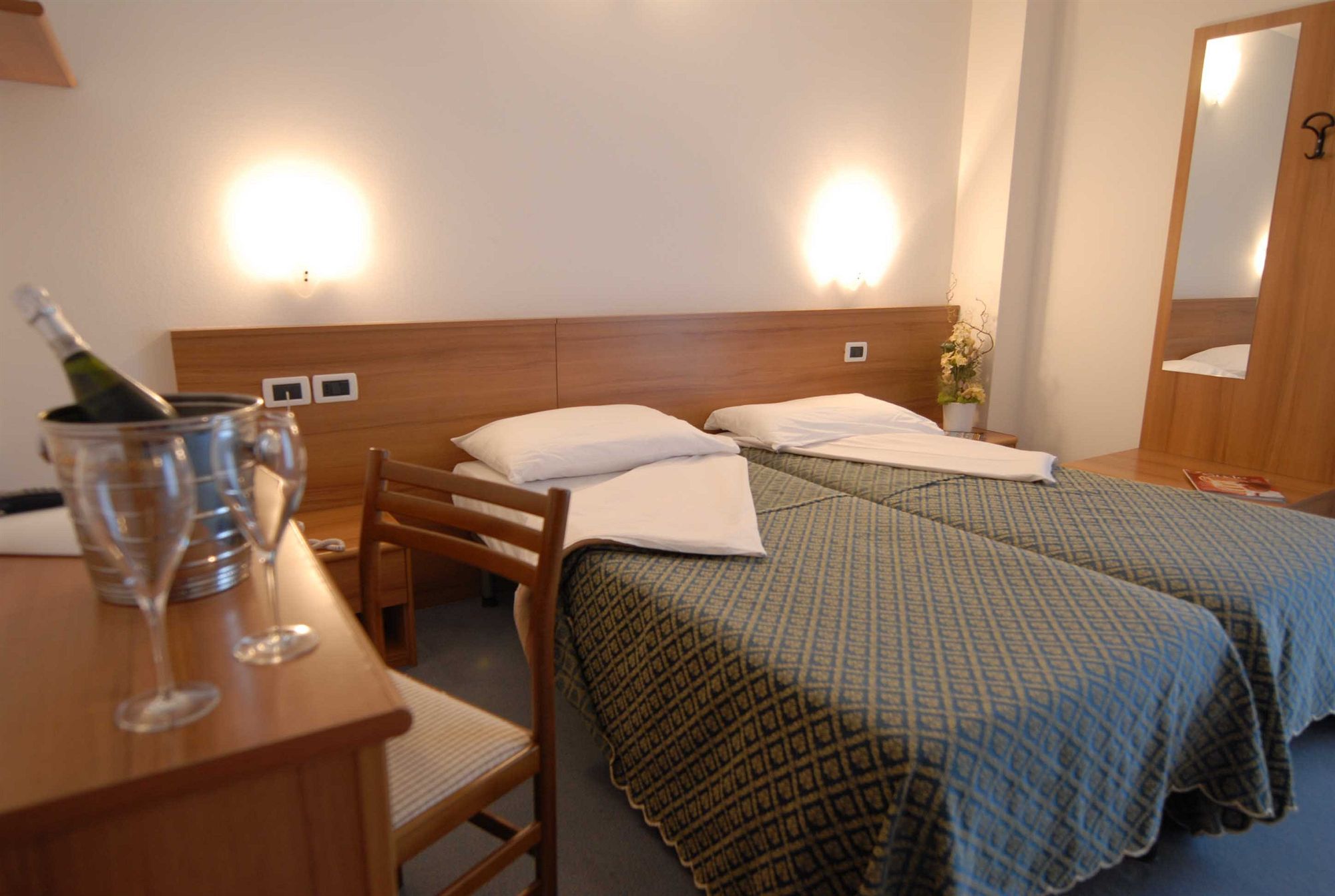 Фото Hotel Alle Piramidi