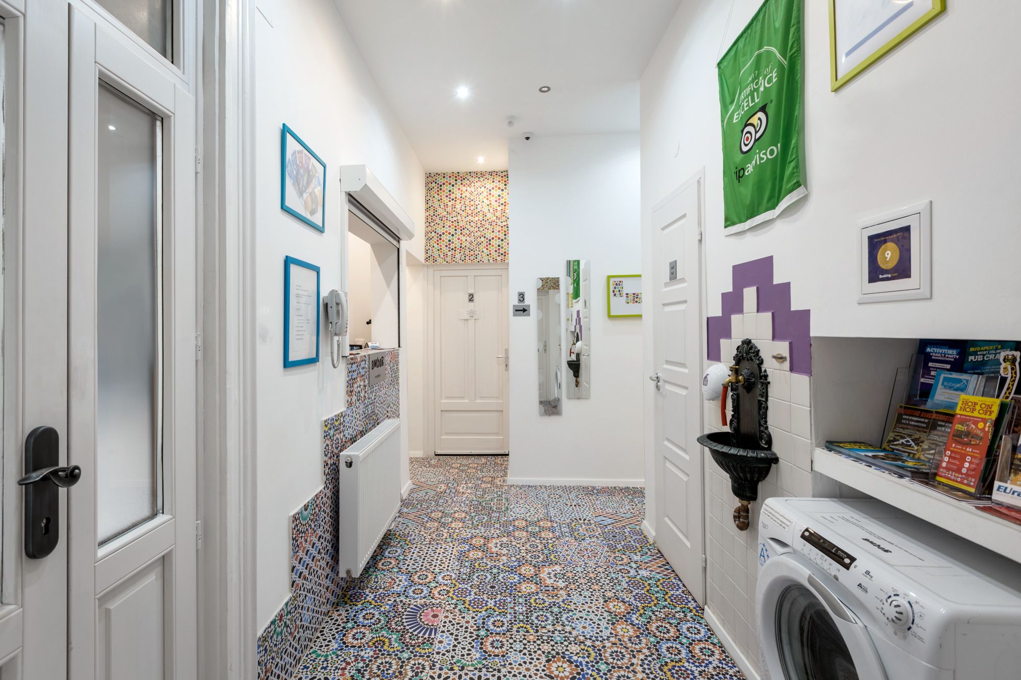 Фото Amber Gardenview Studios