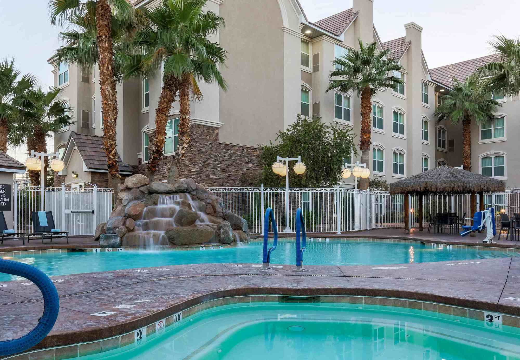 Фото Residence Inn by Marriott Las Vegas Stadium Area