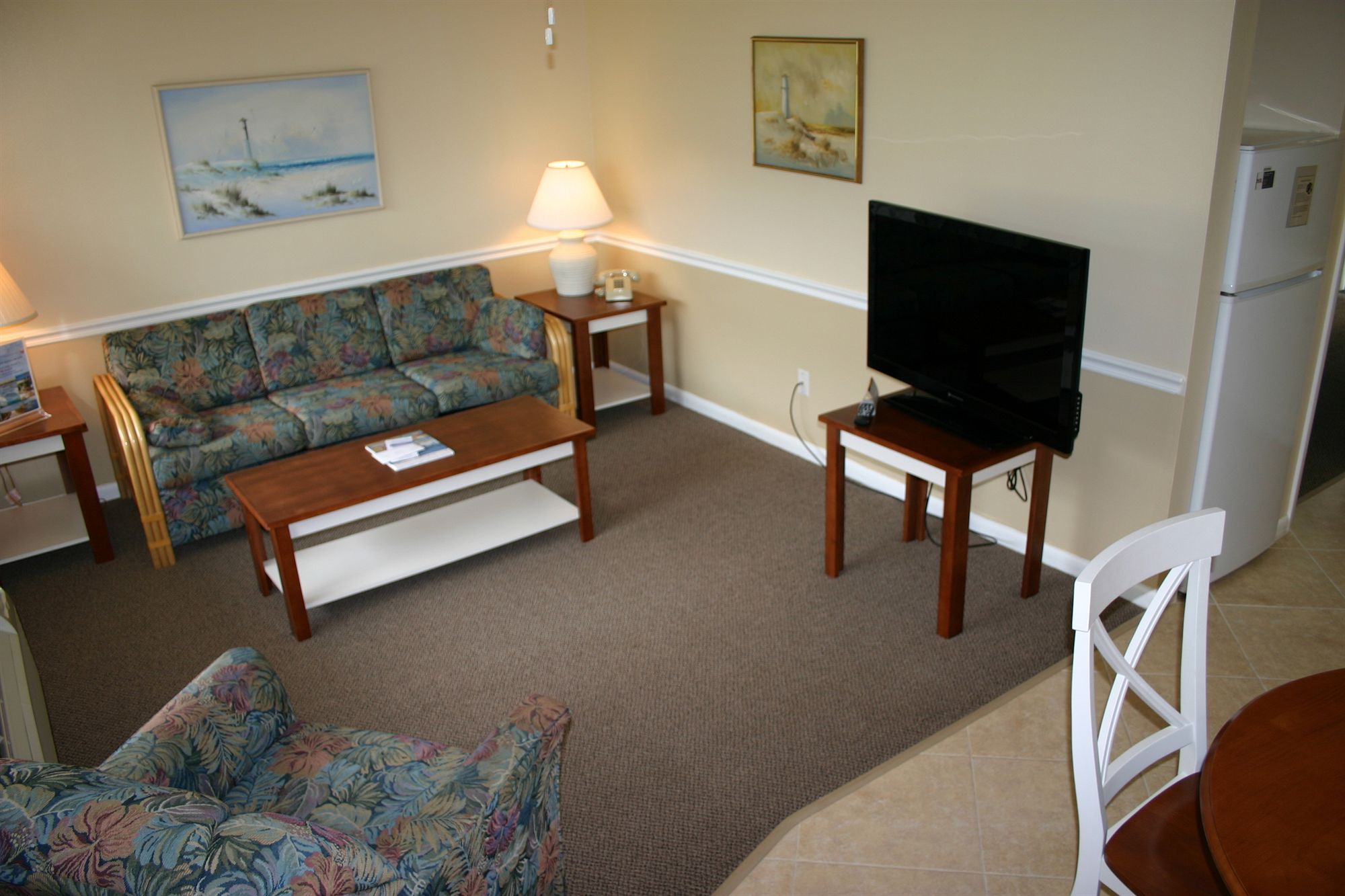 Фото Coastal Waters Inn