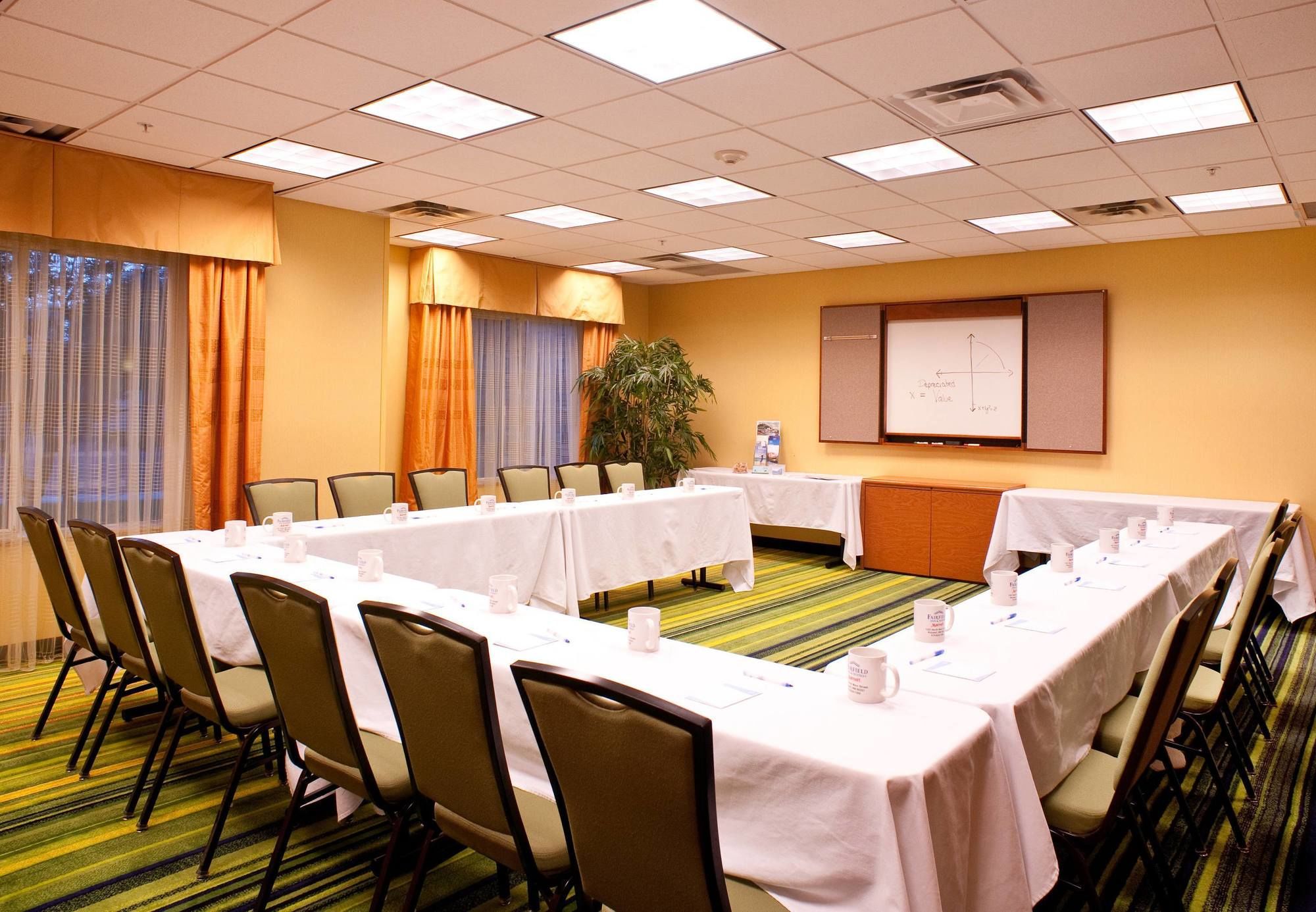 Фото Fairfield Inn and Suites by Marriott Roswell