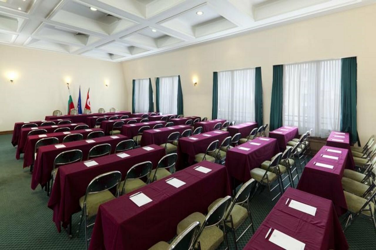 Фото Ramada by Wyndham Plovdiv Trimontium