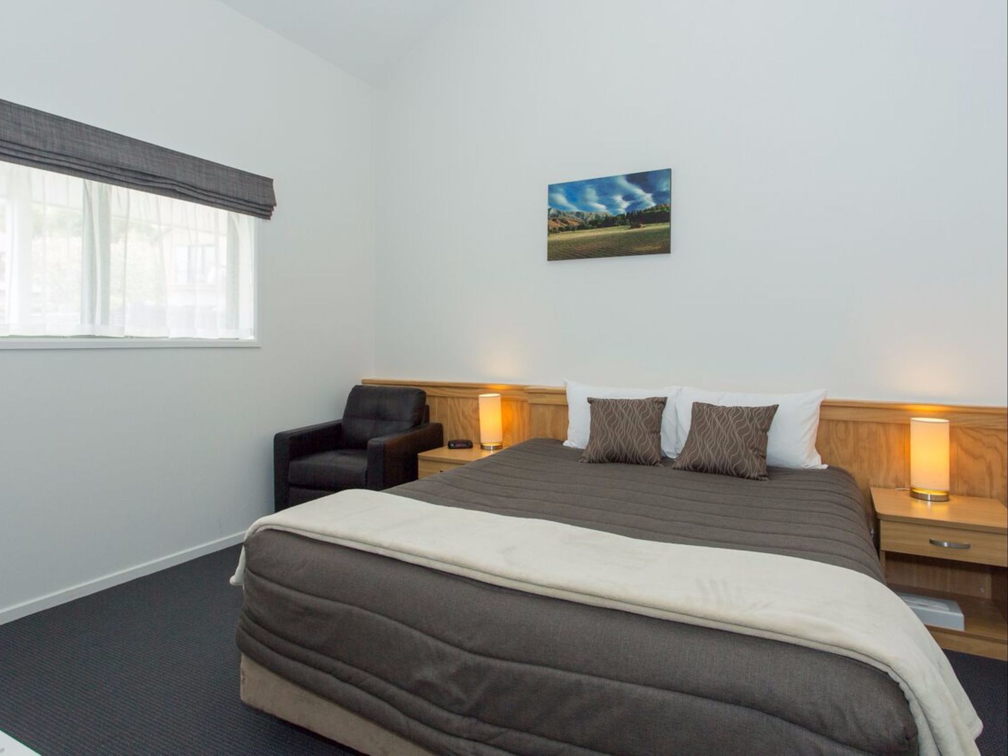 Фото Clearbrook Motels Wanaka