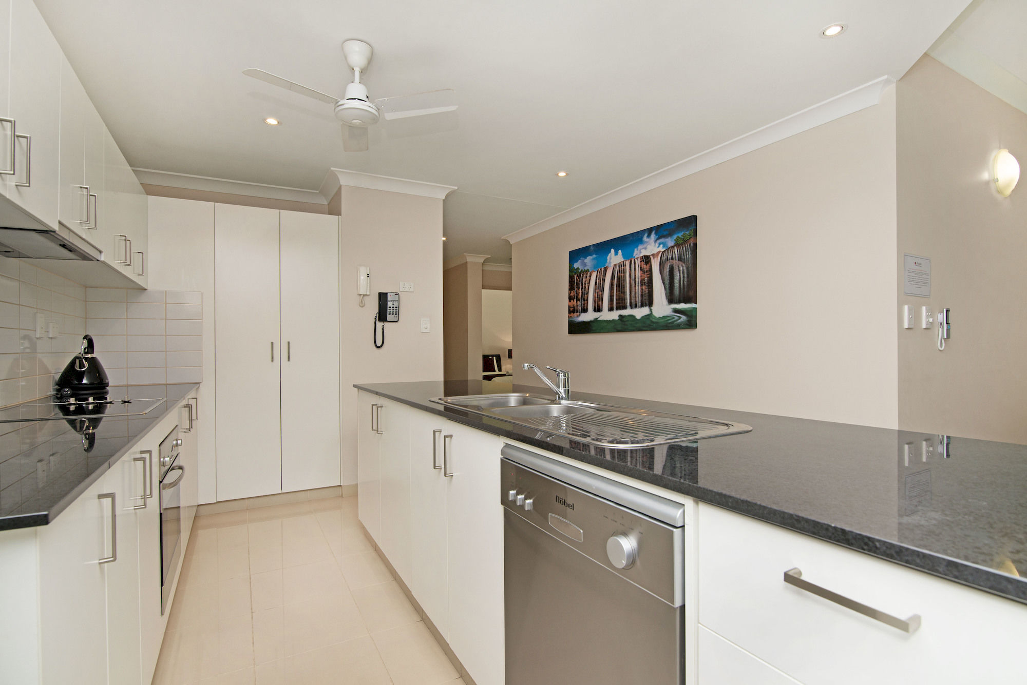 Фото Argus Apartments Darwin