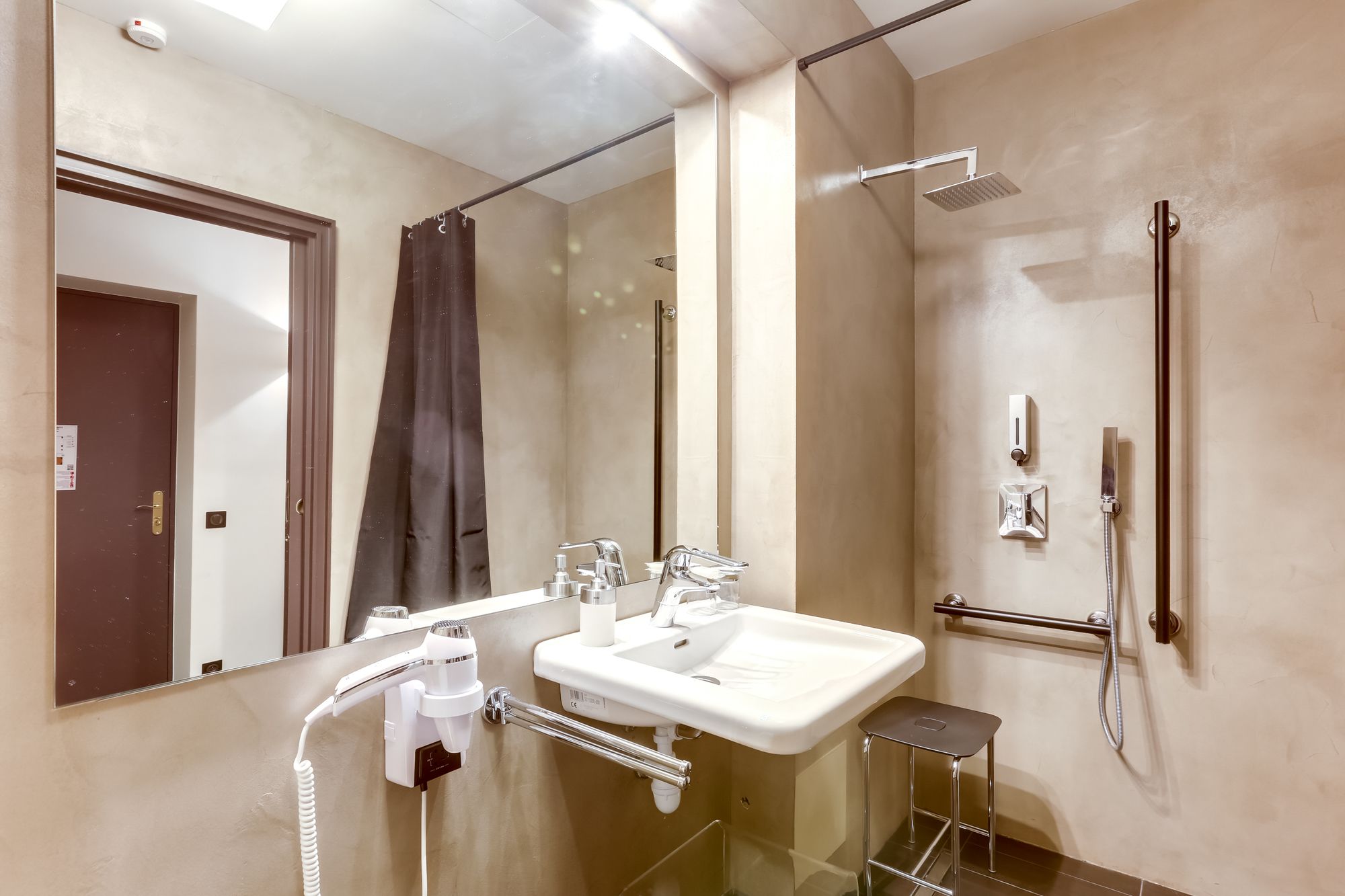 Фото Opera Maintenon