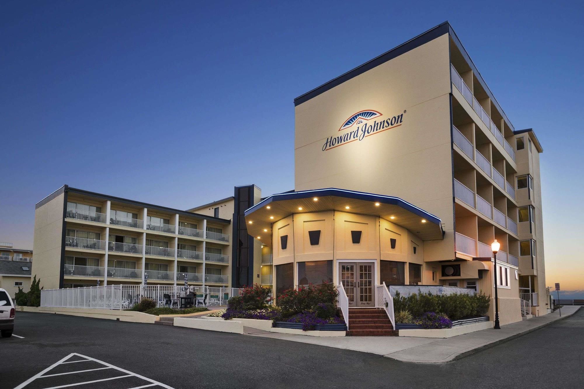 Фото Howard Johnson by Wyndham Ocean City Oceanfront