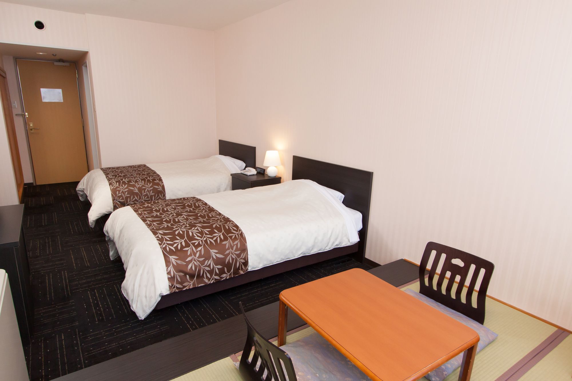 Фото Hotel Mielparque Matsuyama