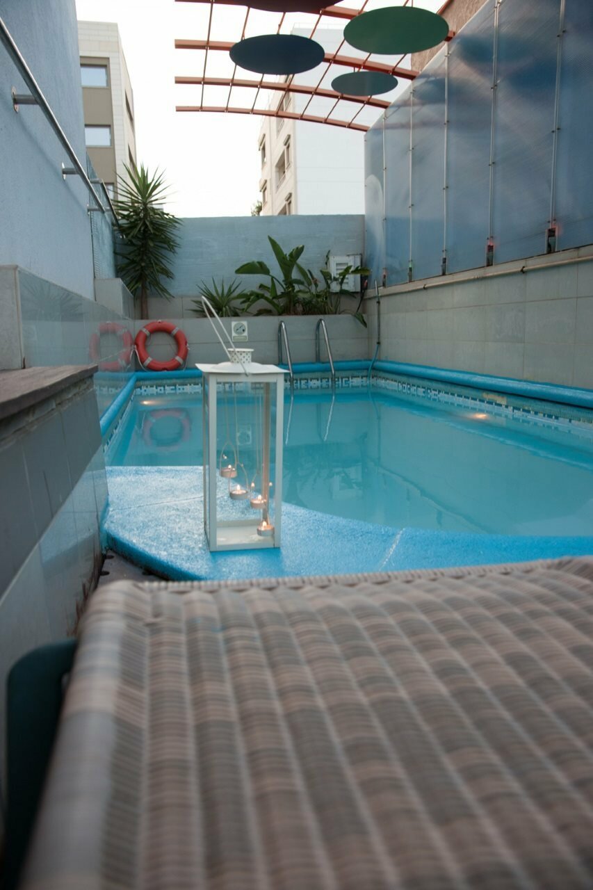 Фото Tropical Hotel