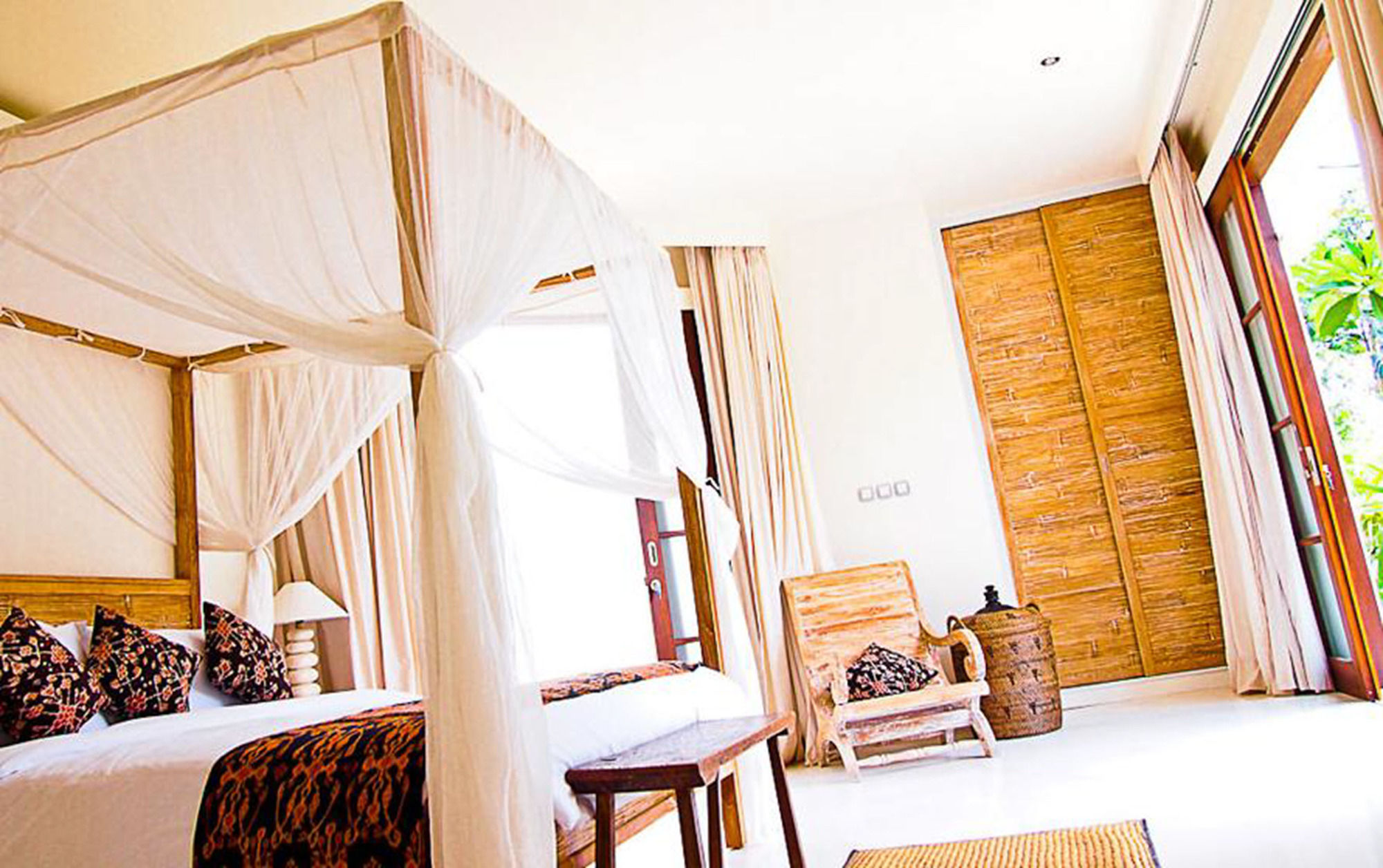 Фото Villa Sahaja