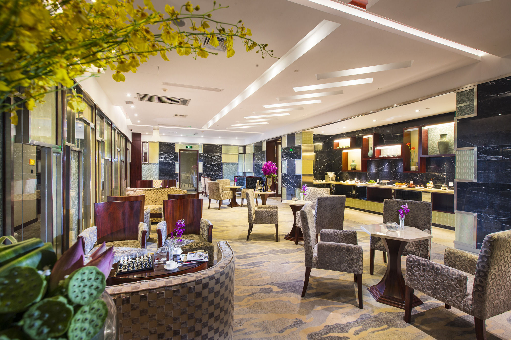 Фото Zhongshan International Hotel Hangzhou