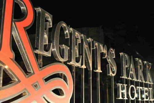 Внешний вид отеля Regent's Park Hotel в Маланге, фото 3