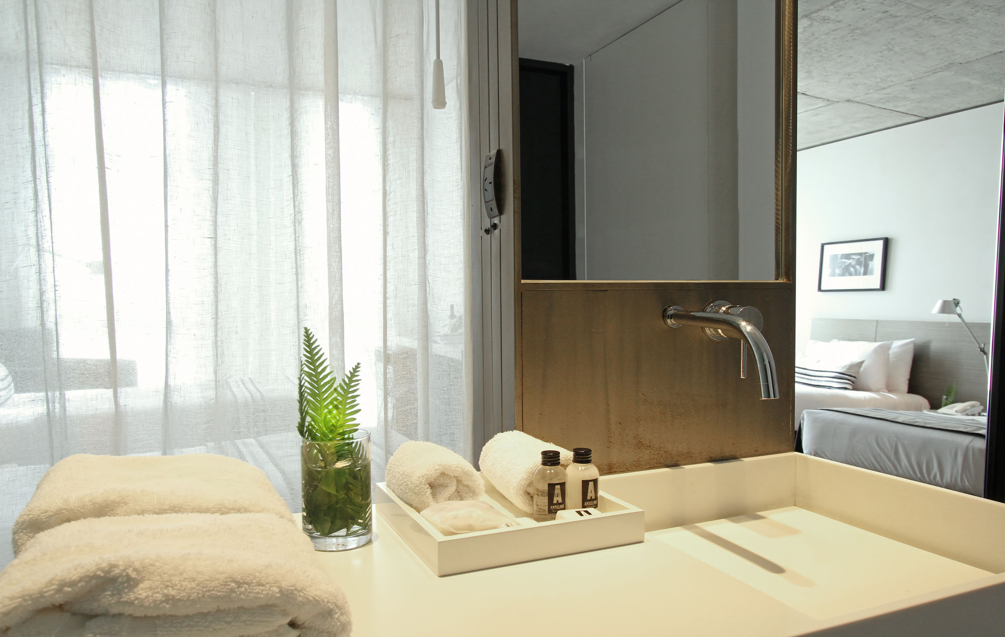 Фото Anselmo Buenos Aires Curio Collection by Hilton