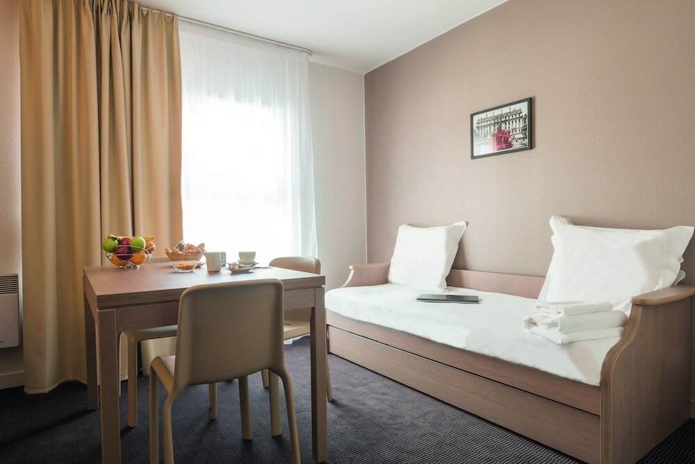 Фото Appart'city Classic Lyon Part Dieu Villette