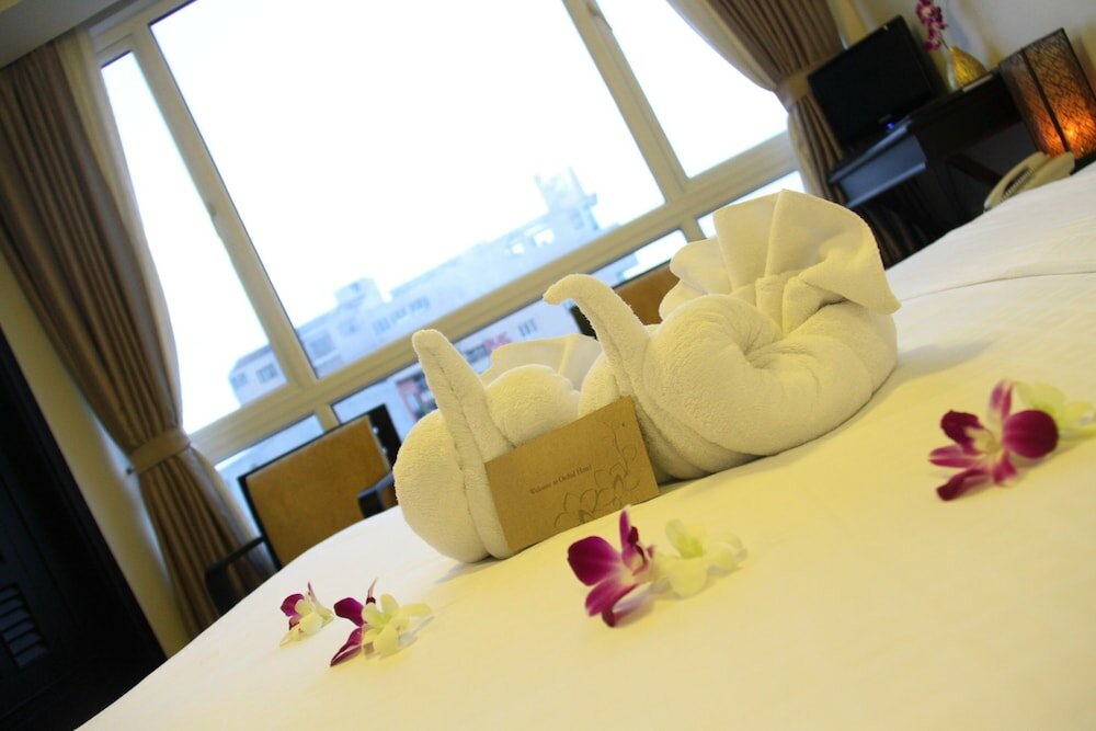 Фото Orchid Hotel