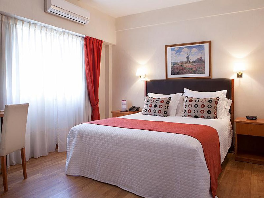 Фото Waldorf Hotel