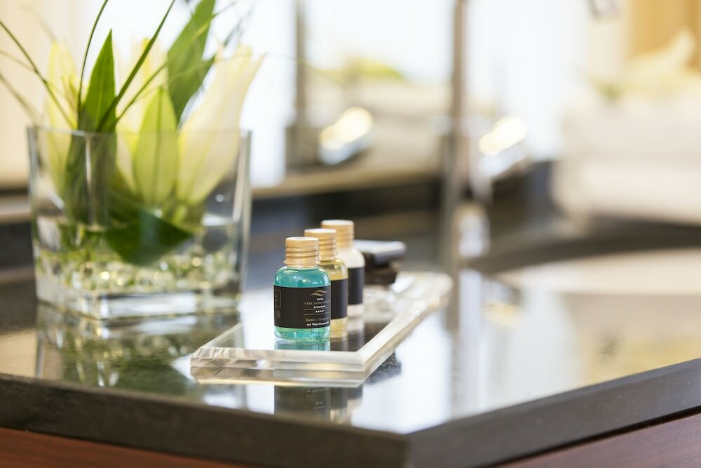 Фото Hotel Vier Jahreszeiten Starnberg