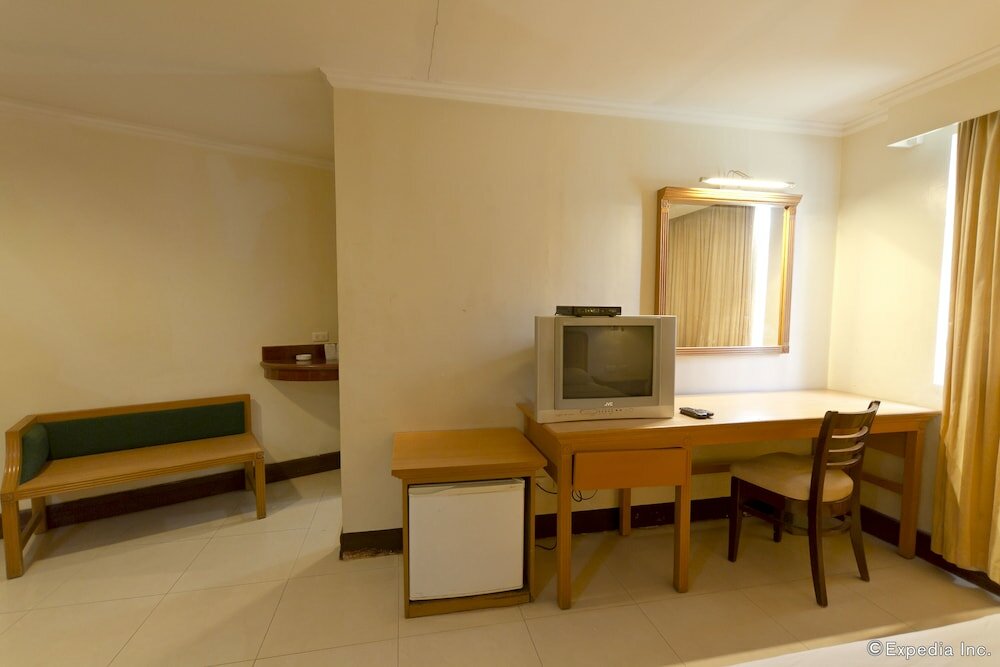 Фото Diplomat Hotel