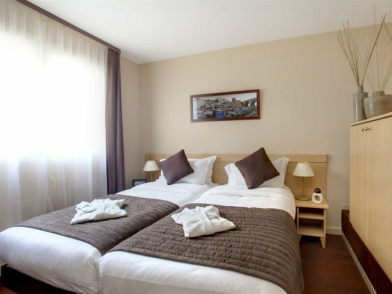 Фото Citadines Castellane Marseille