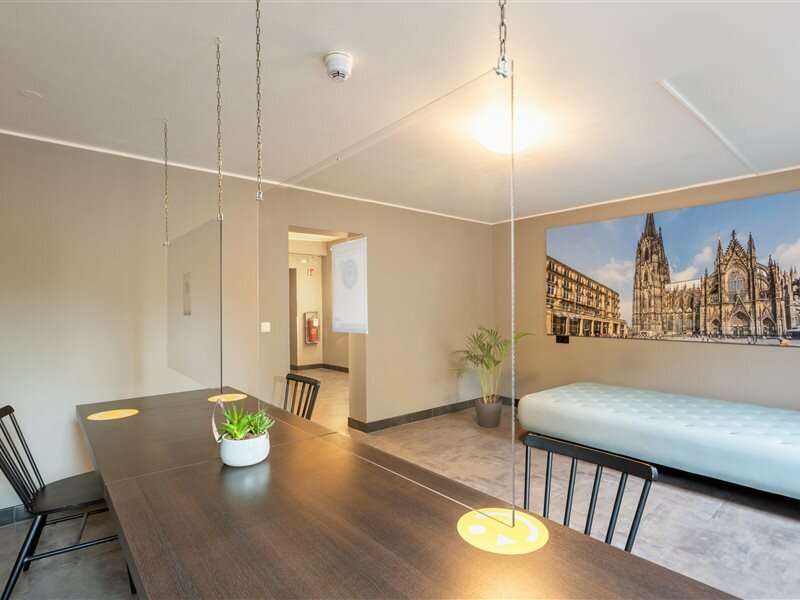 Фото a&o Köln Hauptbahnhof