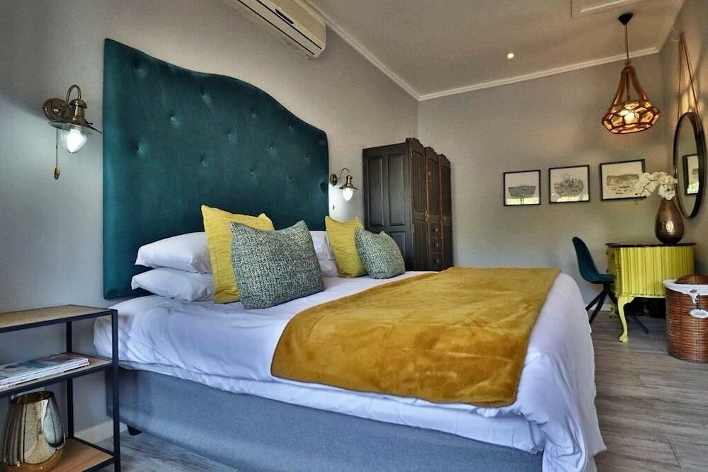 Фото La Roca Guesthouse