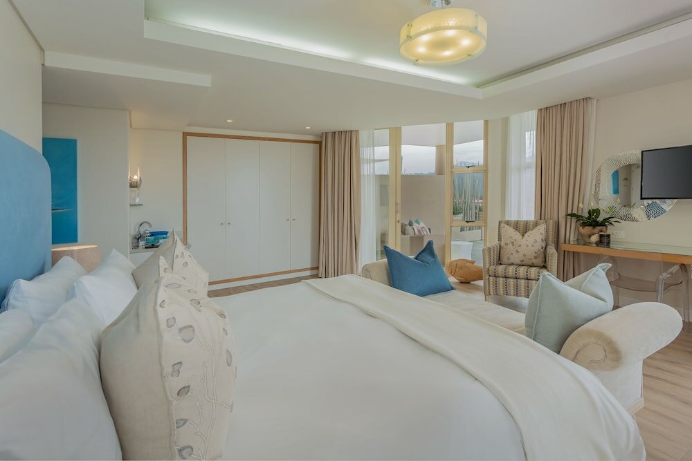 Фото Views Boutique Hotel & SPA