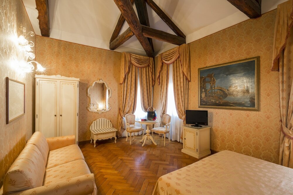 Фото Palazzo Guardi B&B
