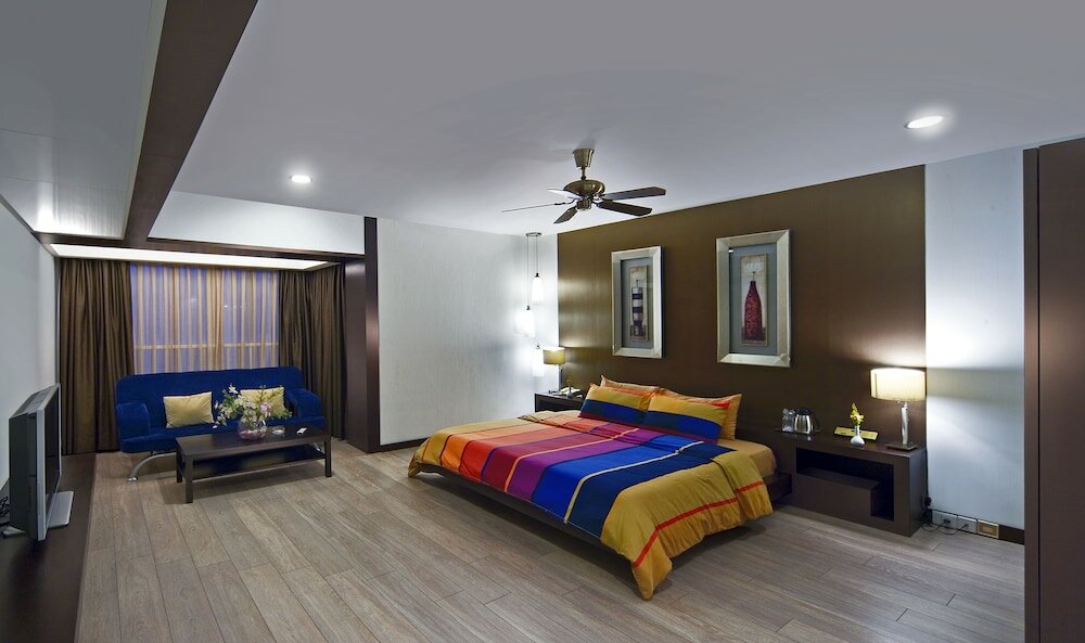 Фото Hotel Aurora Towers