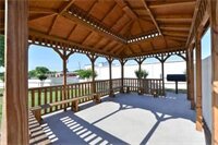 Фото Best Western Limestone Inn & Suites