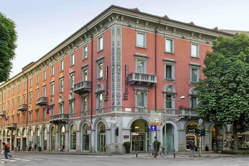Внешний вид отеля Mercure Bergamo Centro Palazzo Dolci в Бергамо, фото 1