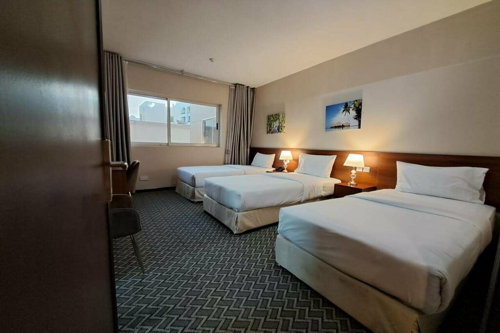 Hotel Three 888 Hotel, Dubai, photo