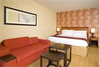 Фото Courtyard by Marriott Philadelphia Langhorne