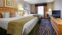 Фото La Quinta Inn & Suites by Wyndham Jamestown