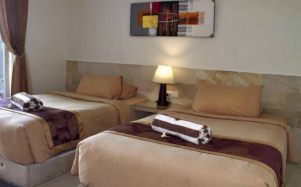 Фото Long Lane Homestay Bali