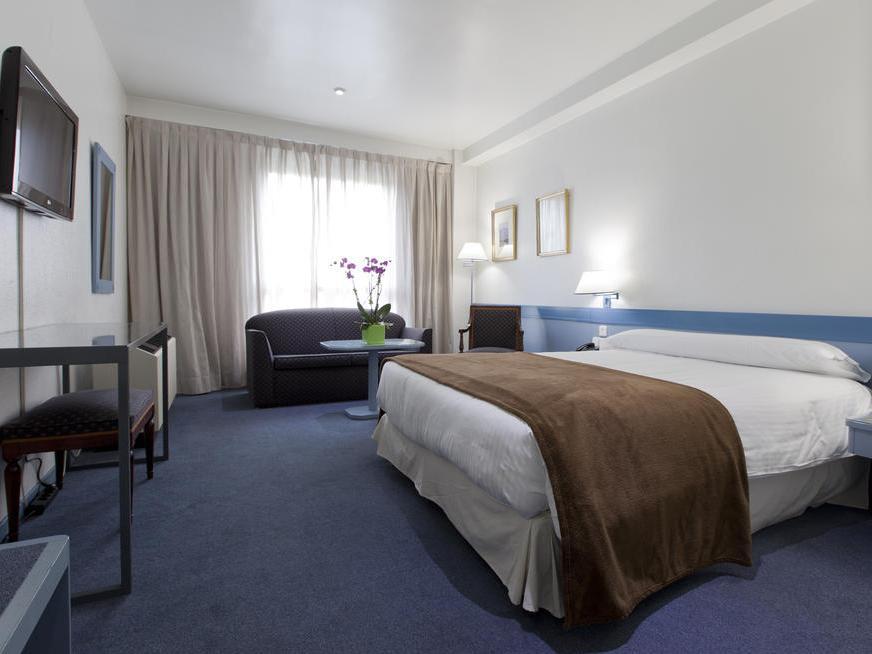 Фото Espahotel Plaza de España