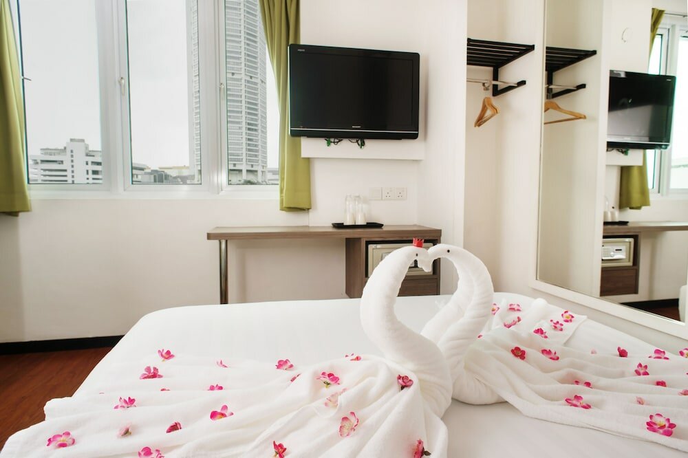 Фото Heliconia Hotel